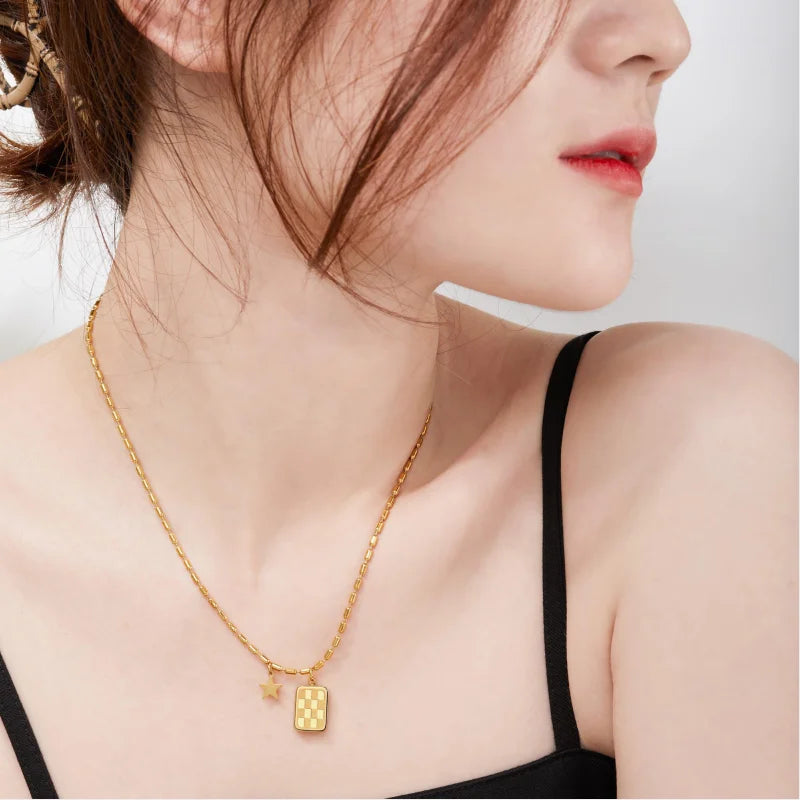 LUMINO BUZZ NECKLACE (24K GOLD PLATED)