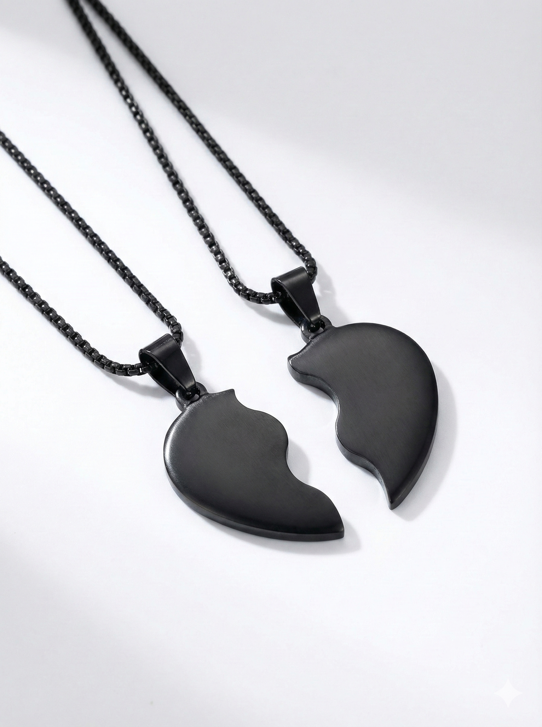 Customized Heart Pendant Couple Name Magnet Pendant Necklace